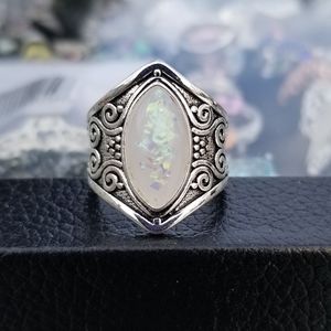 🌬Large Boho White Moonstone Ring (925)🌬